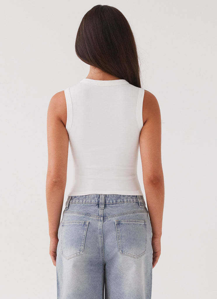 Isabelle | Sleeveless Buttoned Top – Casual Elegance