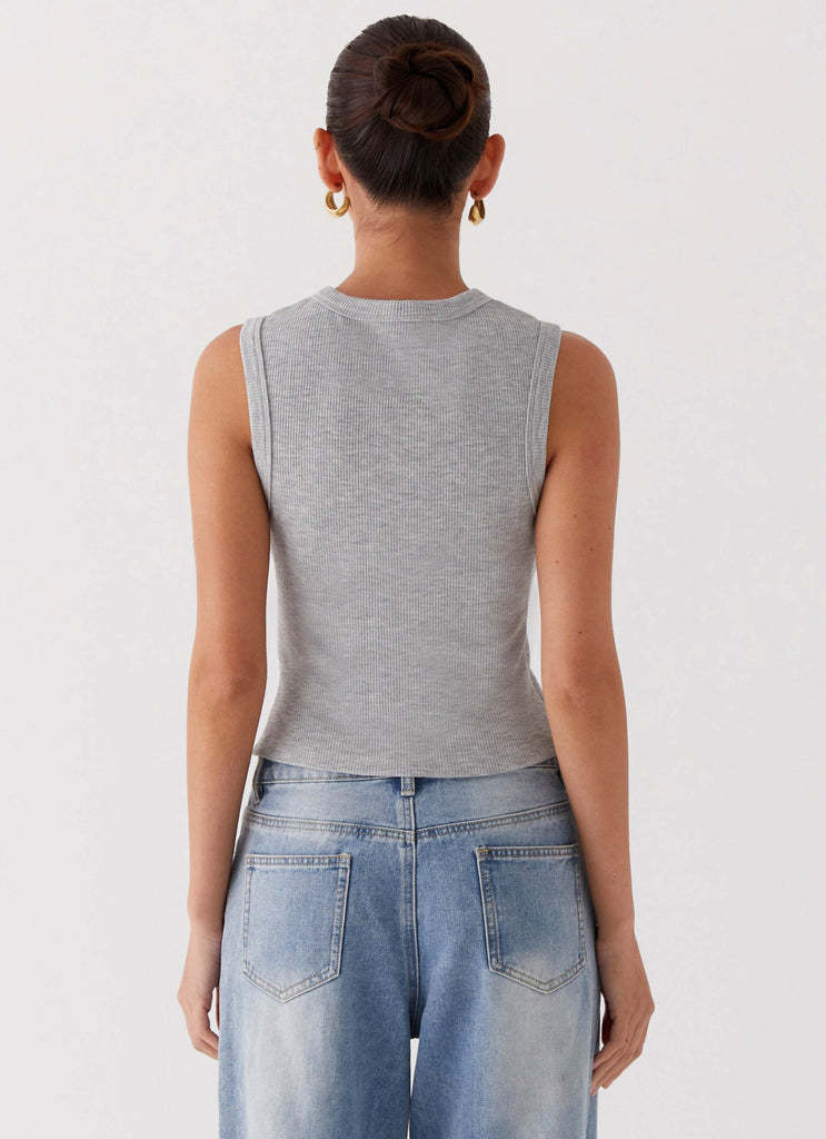Isabelle | Sleeveless Buttoned Top – Casual Elegance
