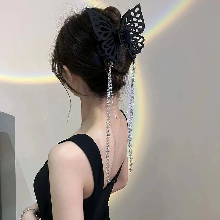 Céline | Agrafă de păr fluture cu lanțuri Argintiu