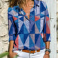 Claire | Bluse Chic – Druck Blau und Luftige Silhouette 