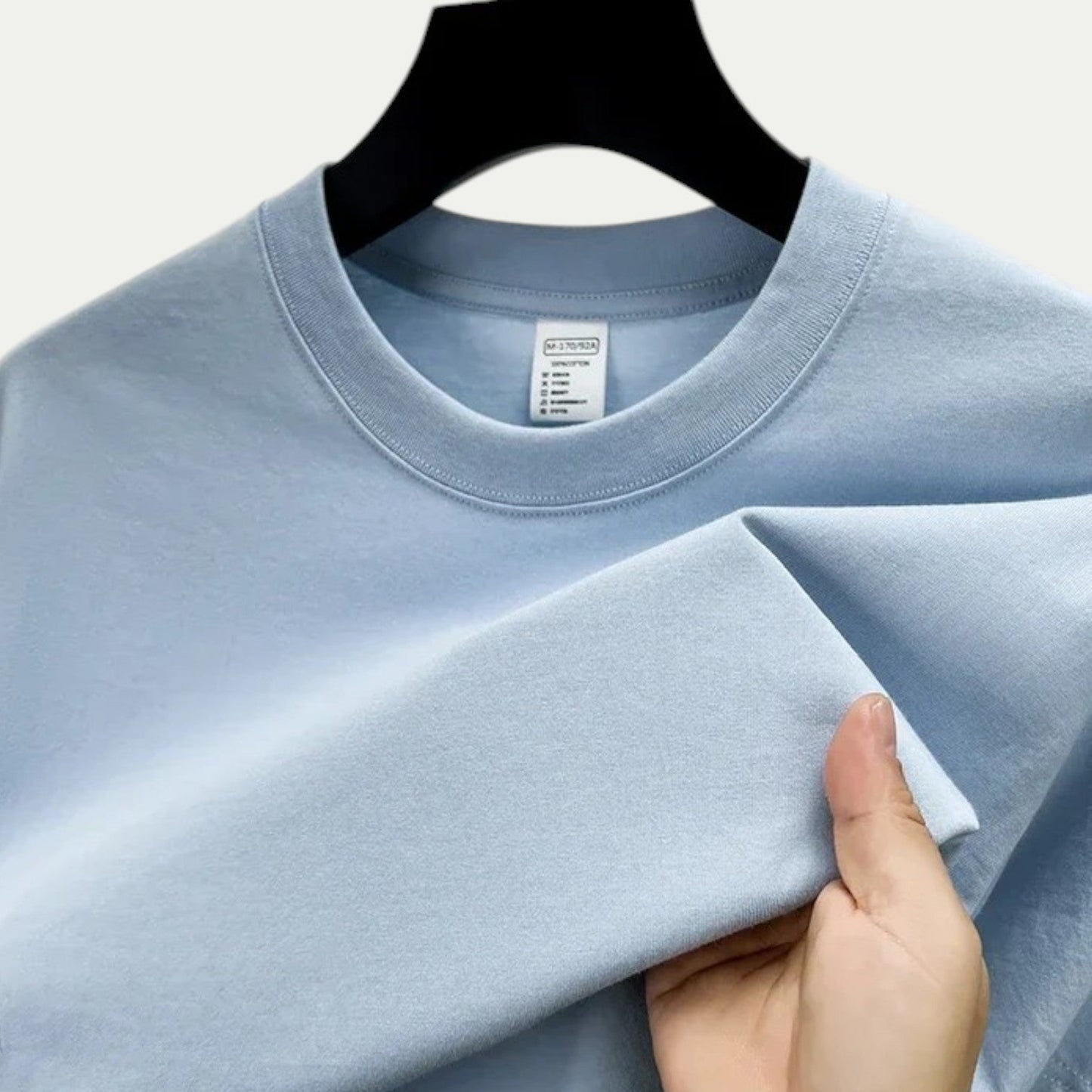 Rivaldo| Tricou Relaxat – Eleganță Minimalistă și Textură Moale 
