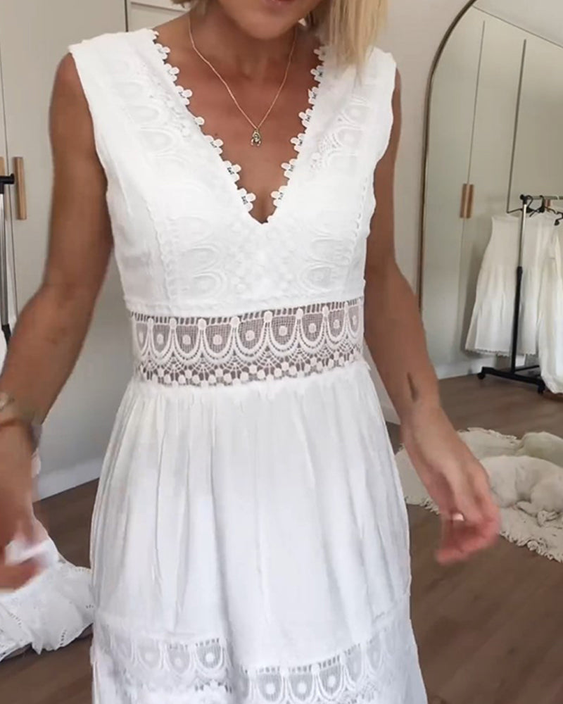 Aliénor | Lange Boho-Kleid – Tiefer Ausschnitt und Leichtigkeit 