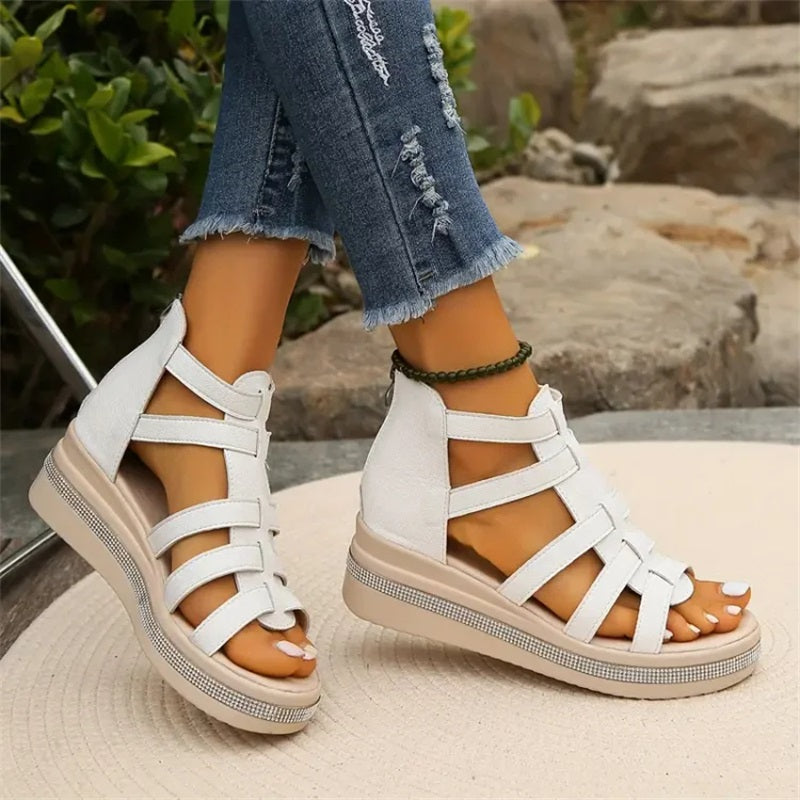 India | Sandalias de Plataforma – Elegancia y Detalle Brillante 